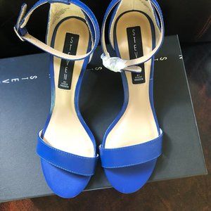 Steven by Steve Madden Viienna Blue Leather sandal